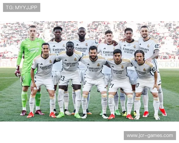 楚阿梅尼坐镇中场,攻防平衡助力球队升级 楚阿梅尼坐镇中场,攻防平衡助力球队升级